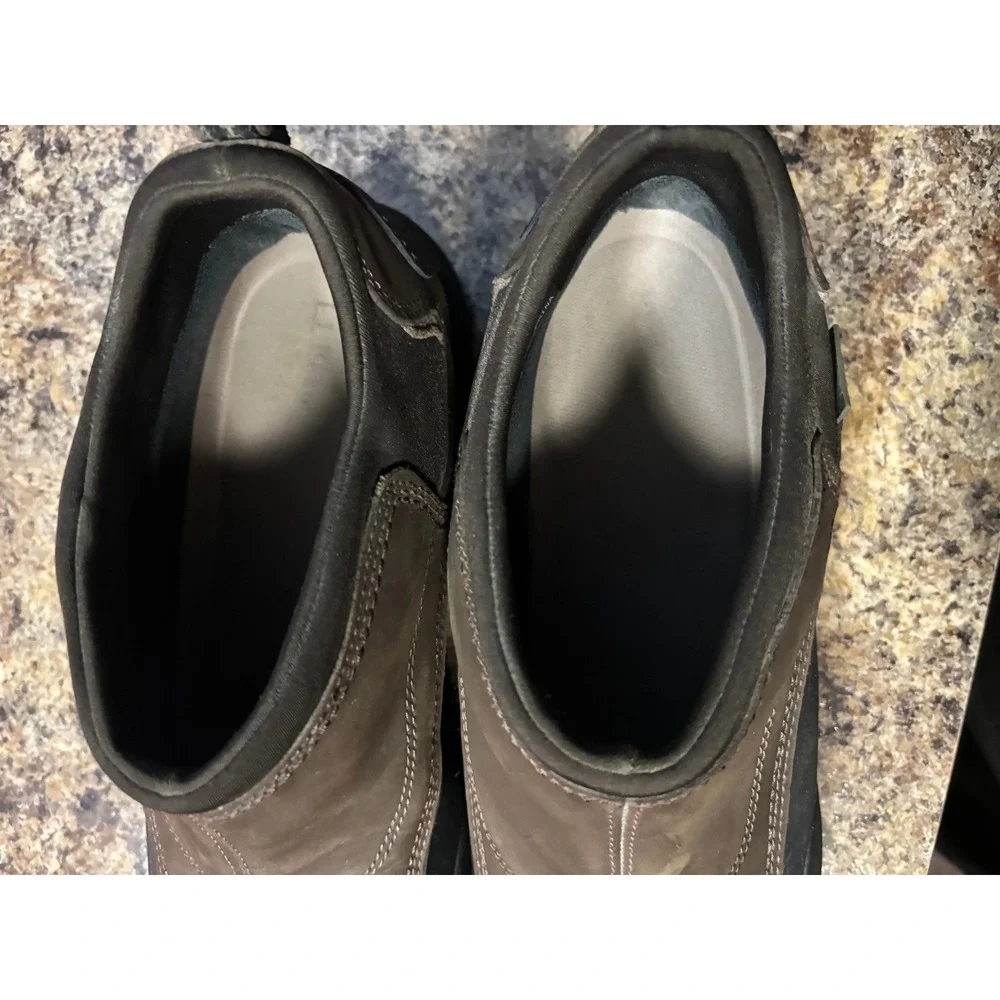 LL Bean Storm Chaser Waterproof Slip On Duck Boots Mens 13 Brown Black 254646